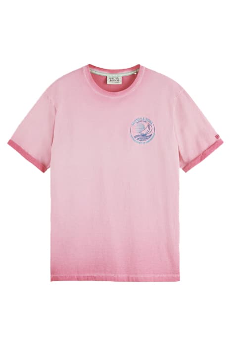 COLD DYE TEE WITH CHEST ARTWORK CERISE by Scotch & Soda