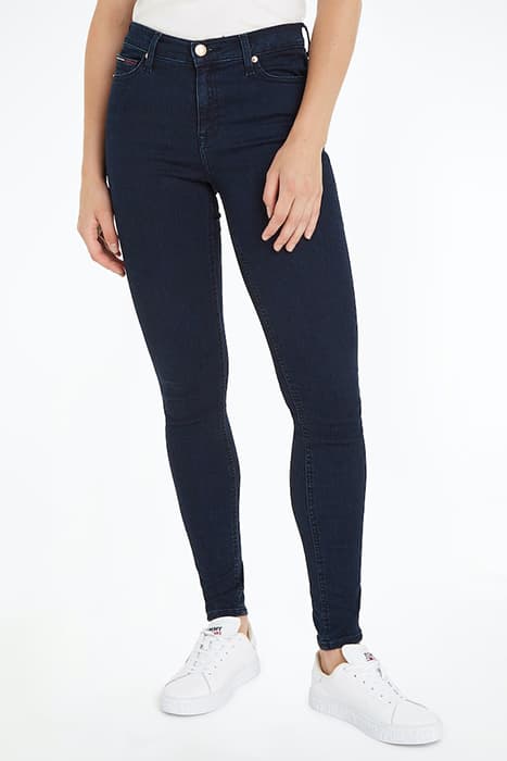 NORA MR SKNY AVDBS AVENUE DARK BLUE STRETCH by Tommy Hilfiger