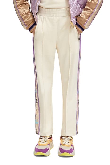 WIDE LEG EMBROIDERED SIDE PANEL SWEATPANTS OFF WHITE by Scotch & Soda