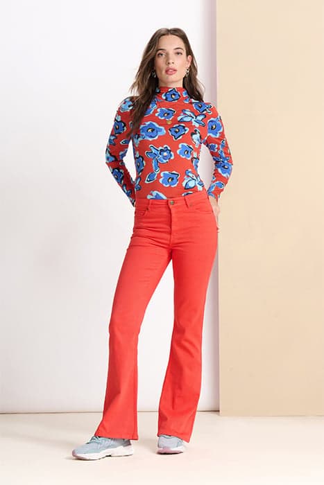 JEANS - KATE FLARE PHOENIX RED by POM Amsterdam