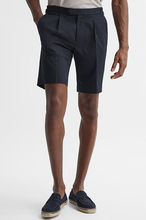 SHORE-SIDE ADJUSTER SHORT NAVY by Reiss