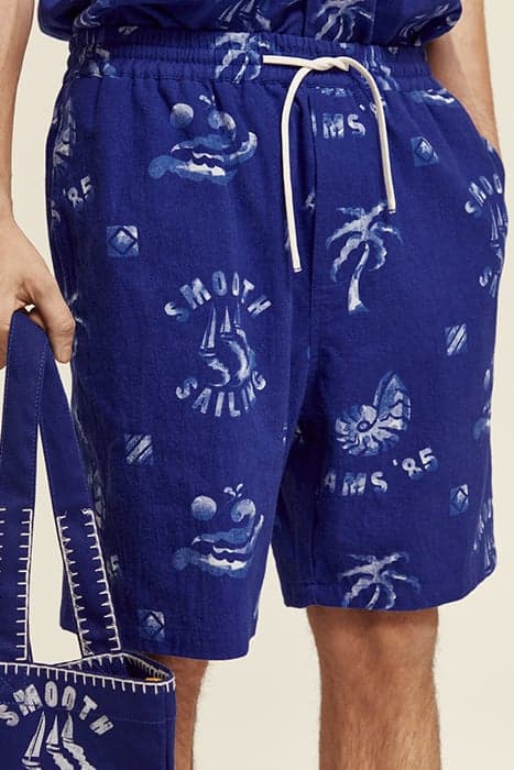 FAVE - PRINTED COTTON-BLEND BERMUDA BLUE SMOOTH SAILING AOP by Scotch & Soda