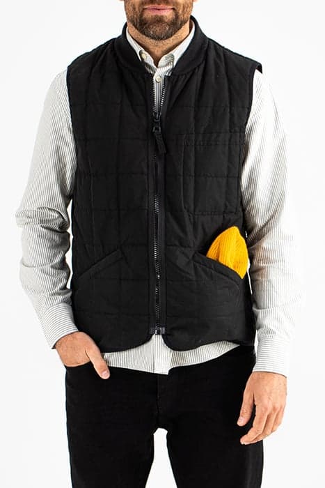 TRAVEL VEST MONTEGO BLACK by Butcher of Blue