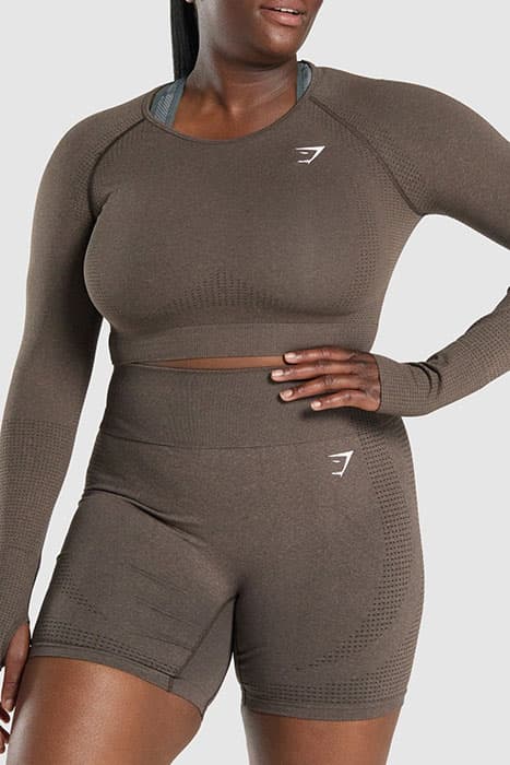 GYMSHARK VITAL SEAMLESS 2.0 LONG SLEEVE CROP TOP - BROWN MAR by Gymshark