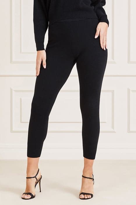 SNUGGLE UP CASHMERE JET BLACK A996 by Marciano by Guess