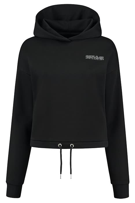 EVERYDAY SHORT HOODIE BLACK by NIKKIE