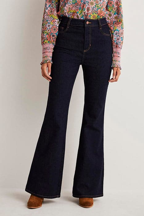 HIGH WAIST SMART FLARE JEANS DDN by Boden