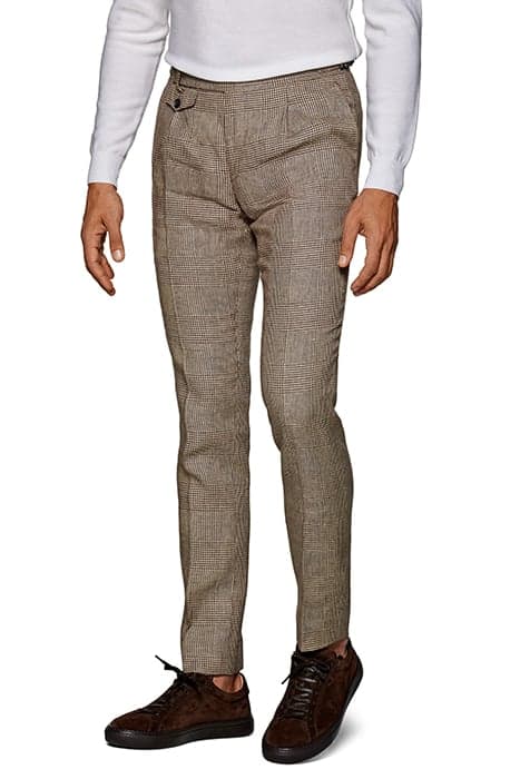 Mid Brown Checked Pleated Brentwood Trousers by Suitsupply