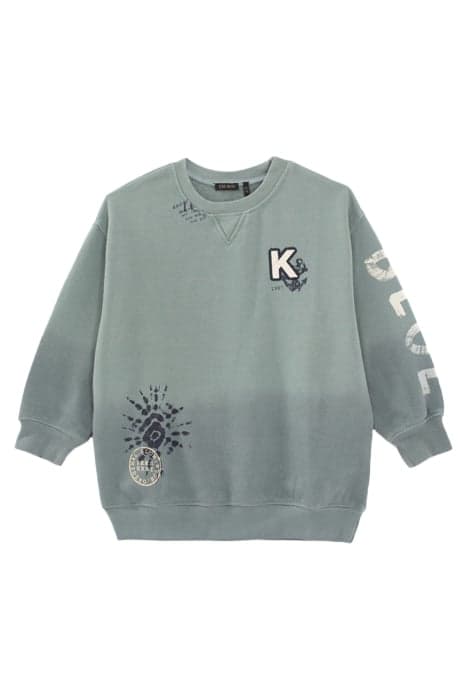 BOYS’ GREEN DEEP DYE SWEATSHIRT WITH PRINT AND BADGE by IKKS