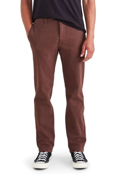 CALI KHAKI 360 SLIM BROWNS SHAVED CHOCOLATE by Dockers