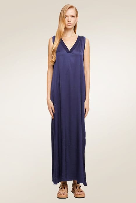 LONG SLEEVELESS SATIN DRESS DARK BLUE by Motivi