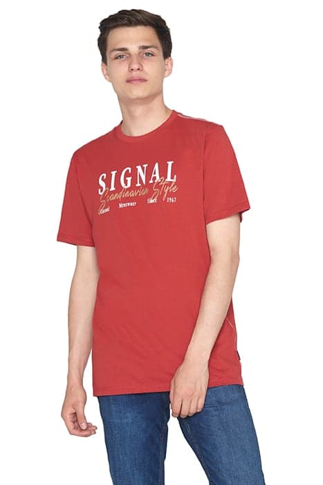 ERICSI GAVIN TEE + VINTAGE RED by Signal