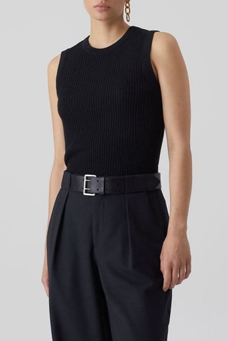 CREW NECK VEST KNITS BLACK by Closed