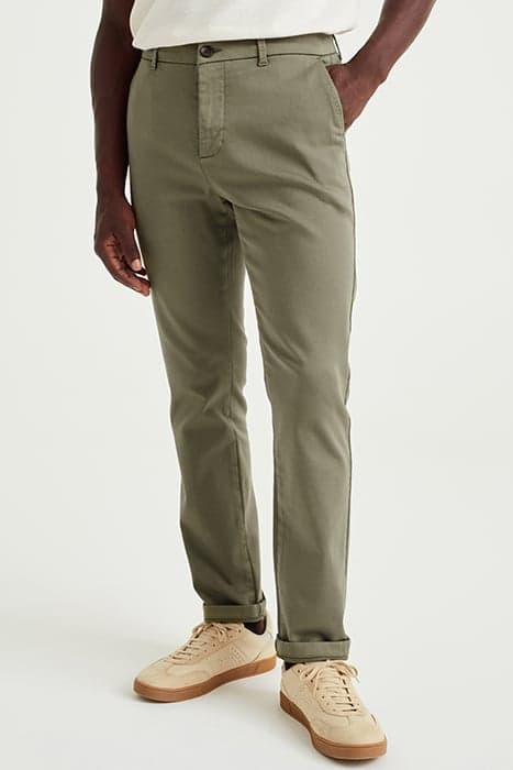 CHINO OLIVE GREEN by WE Fashion