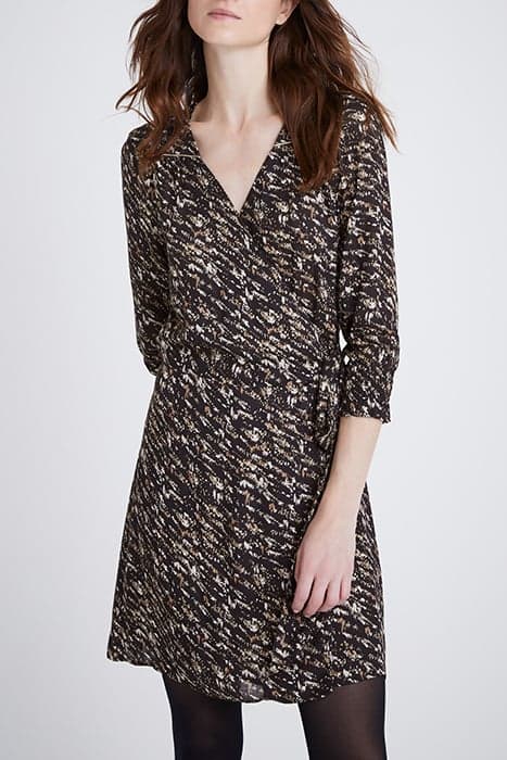 BLACK FUSAIN PRINT WRAP DRESS BLACK by IKKS