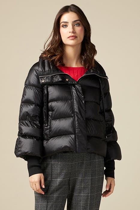 Boxy cut genuine down jacket by Oltre