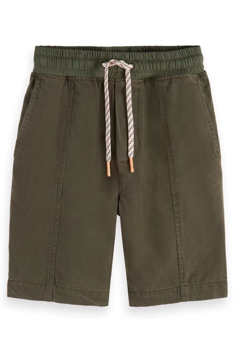 RELAXED-SLIM-FIT - TENCEL SHORTS MILITARY by Scotch & Soda