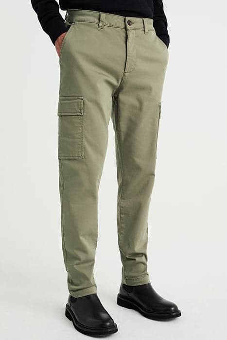 CARGO PANTS ARMY GREEN by WE Fashion