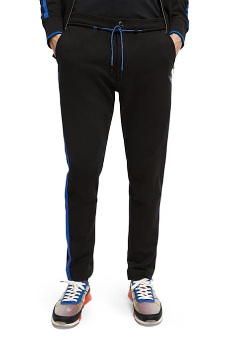 SIDE-STRIPE JERSEY JOGGER IN ORGANIC COTTON BLACK by Scotch & Soda