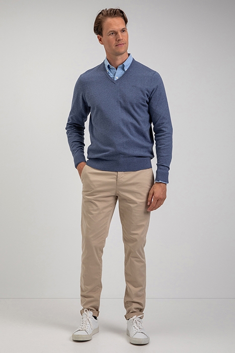 V-NECK SWEATER MEDIUM BLUE 3