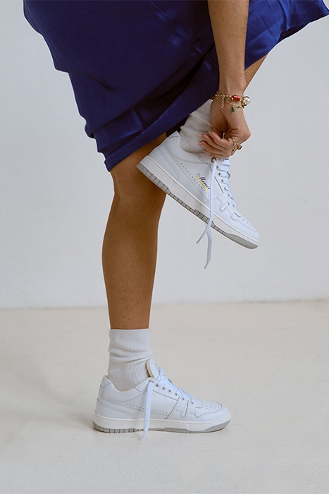 THE BROOKLYN WHITE WHITE 6