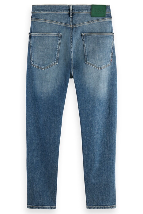 DEAN LOOSE TAPERED JEANS IN ORGANIC COTTON — BLUE SHIFT 2