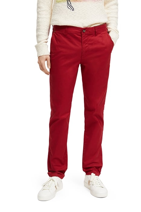 ESSENTIALS - MOTT SUPER SLIM-FIT STRETCH TWILL CHINO GARNET 1