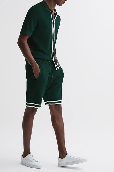 ANDRE-KNIITED SHORTS GREEN 3