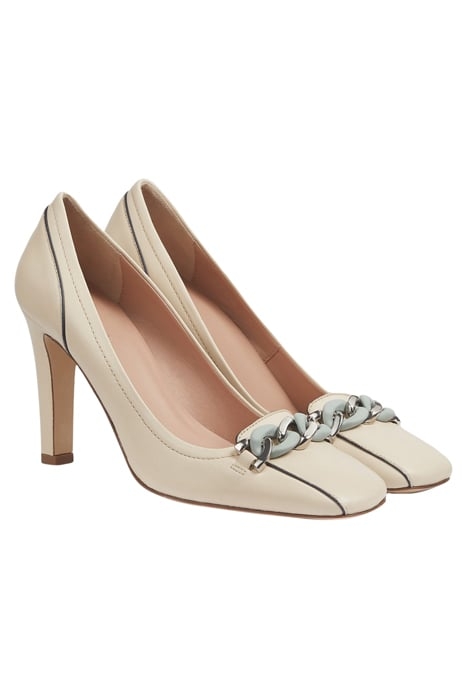 DANAFRANZISKAWITHCHAINDE BUTTERCREAM 2