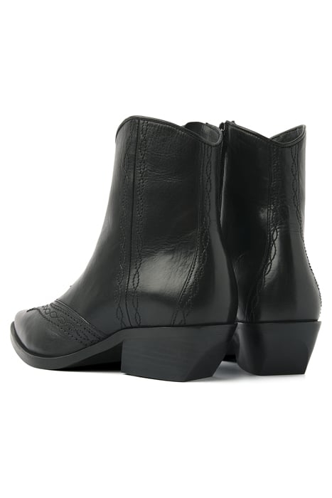 SIENNA CARSON ZWART 6