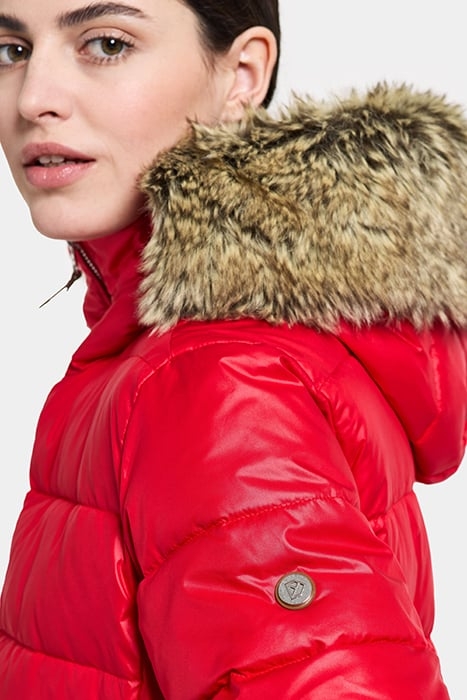 ESTER WNS PARKA CHILI RED 8