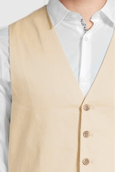 VEST MOUNTAIN HONEY 4