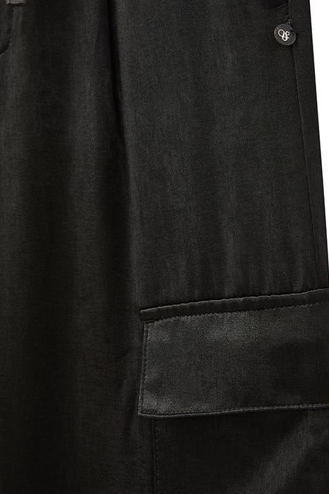 SATIN CARGO BLACK 6