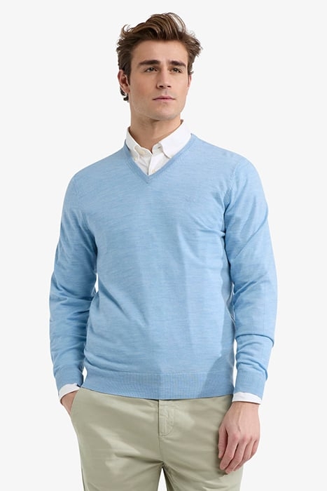 FINE MERINO V-NECK SWEATER LIGHT BLUE 1
