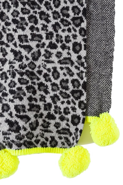 WOMEN SCARF LEOPARD POM GREY 2