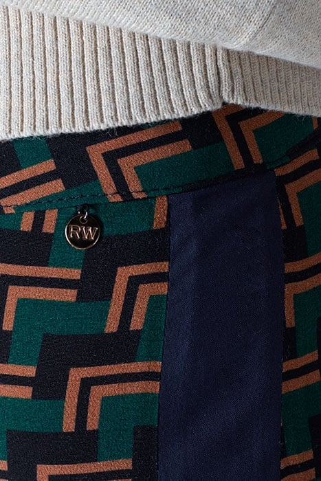 APPLIED BACK PKT PANT GREEN 4