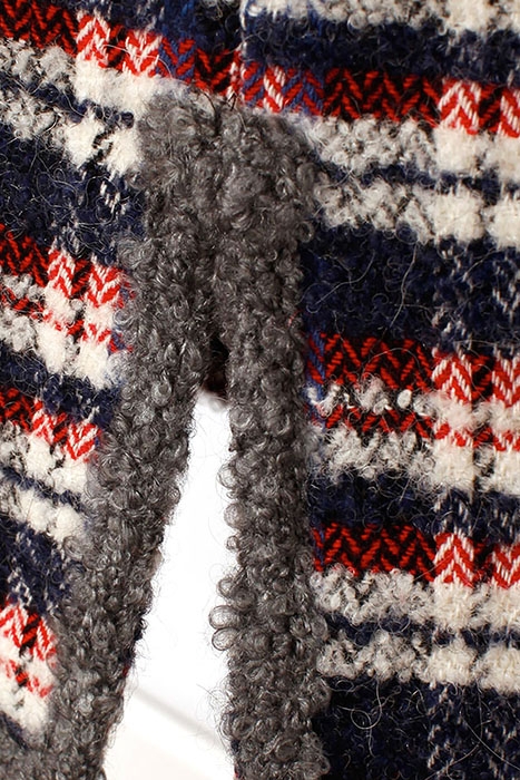 SKIRT KNEE SLIT AT BACK 4