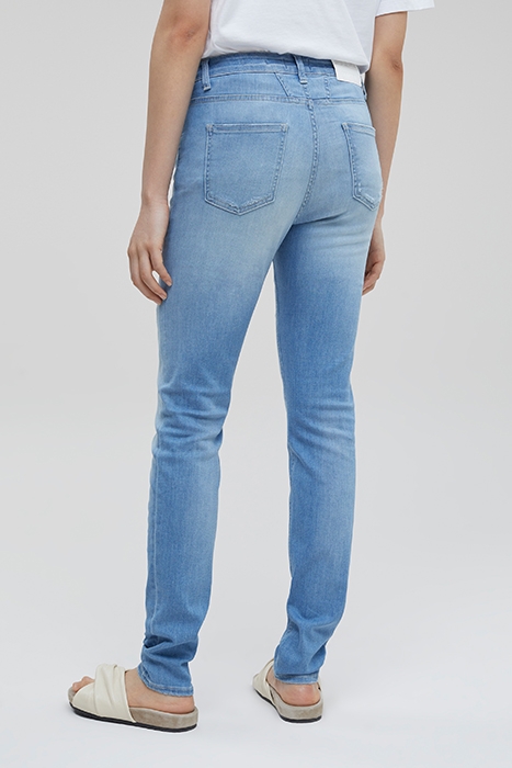 CLOSED WOMEN LIZZY JEANS LIGHT BLUE 2