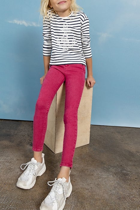 GIRLS’ FUCHSIA SKINNY JEANS WITH WOVEN BELT 3