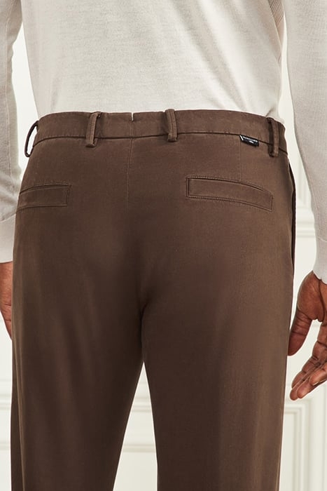 ETHAN ROLL- CHINO CHOCOLATE BROWNIE 7