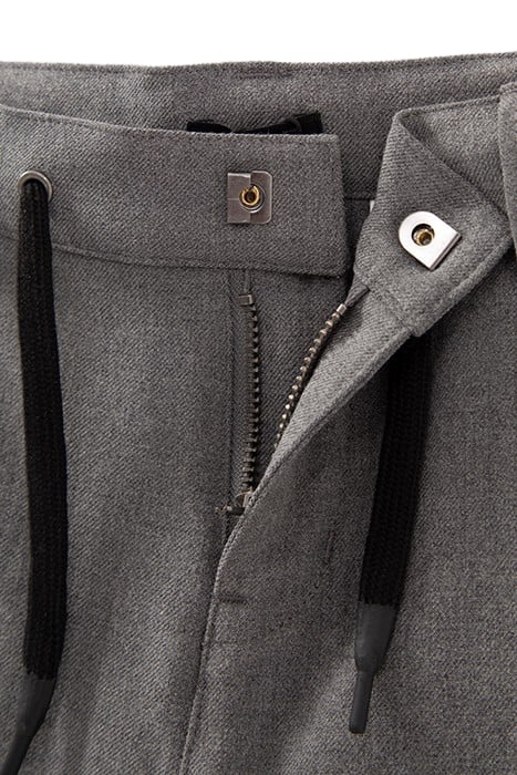 BOYS’ GREY BAGGY TROUSERS WITH COMBAT POCKETS 4