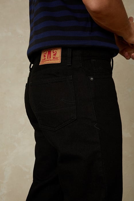 JERRICK ECO RECYCLED BLACK WORN 4