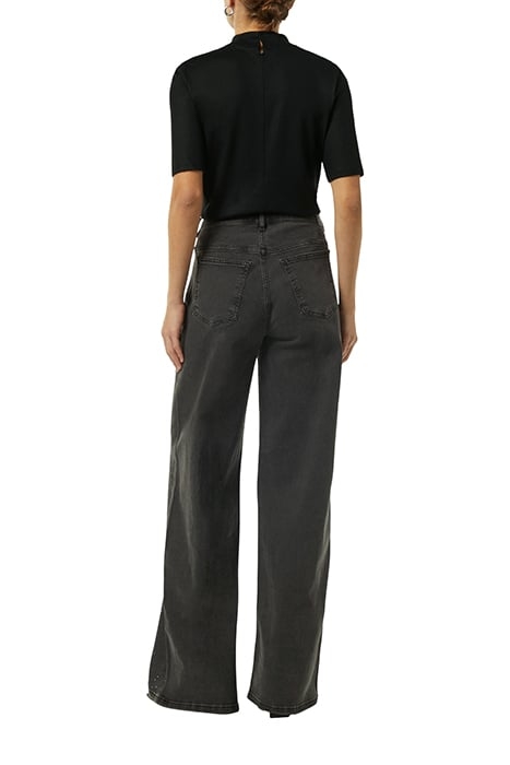 COMMA T-SHIRTS BLACK 2