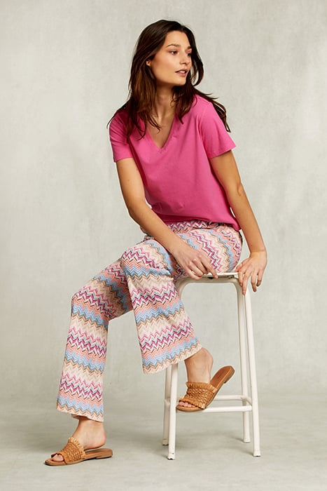 FUSHIA BASIC V-NECK T-SHIRT PINK 3