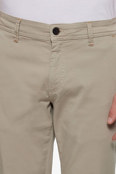 VICTORSI CHINO OAK 6