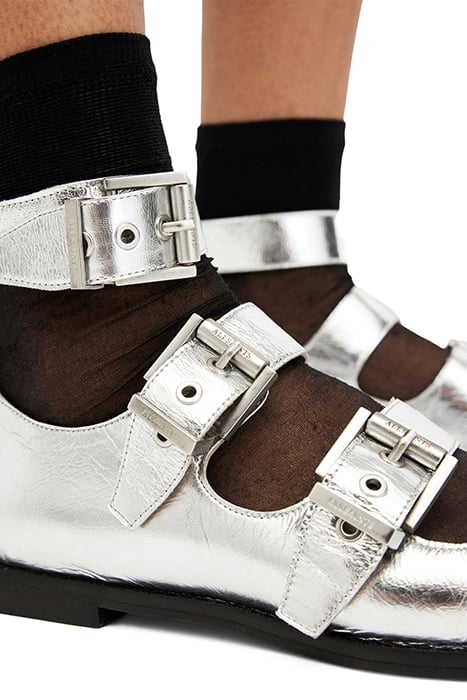 SUSAN BUCKLE SHOE SILVER 3